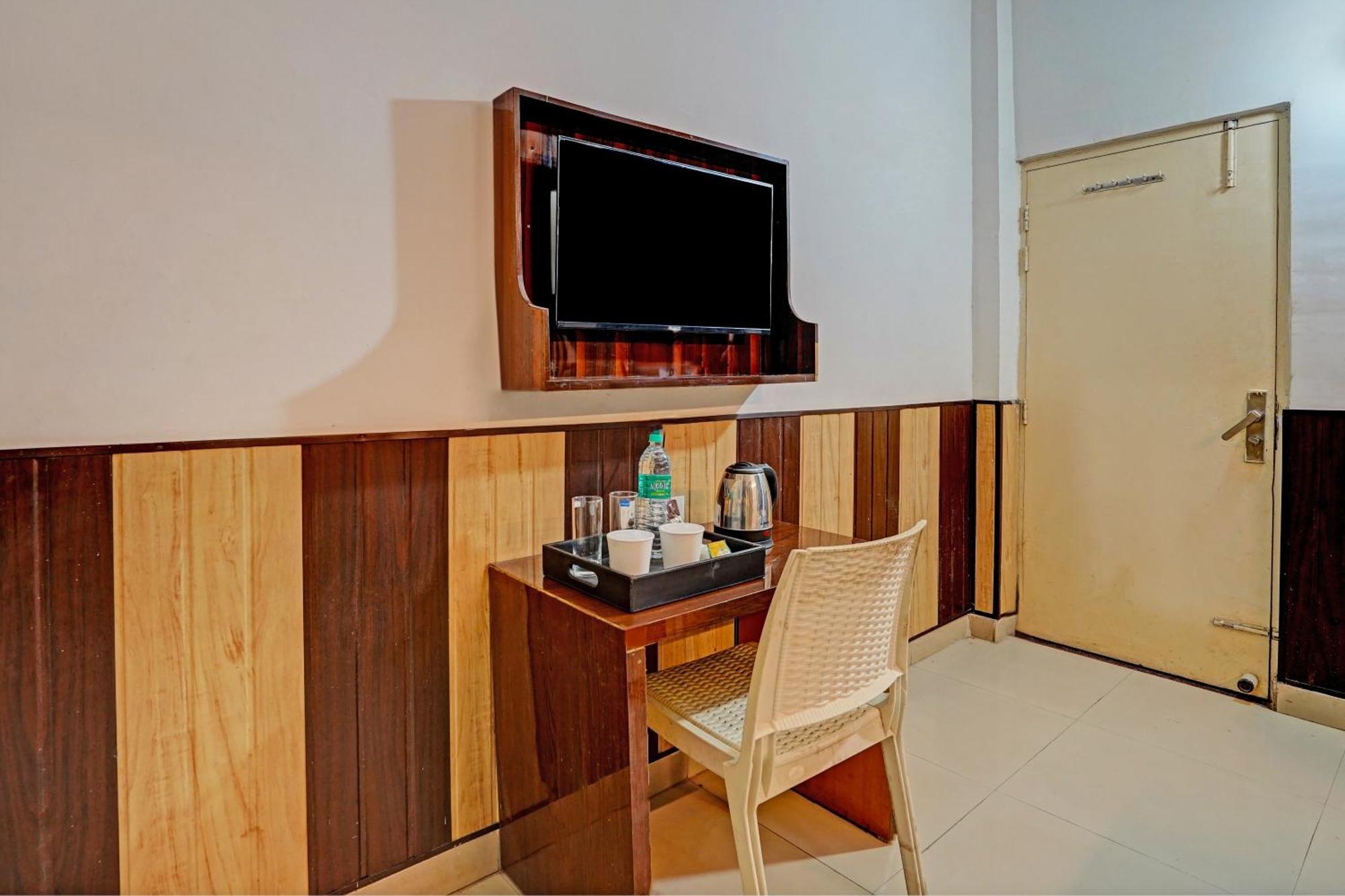 Hotel O Greno House Near Pvr Ansal Plaza Greater Noida Εξωτερικό φωτογραφία